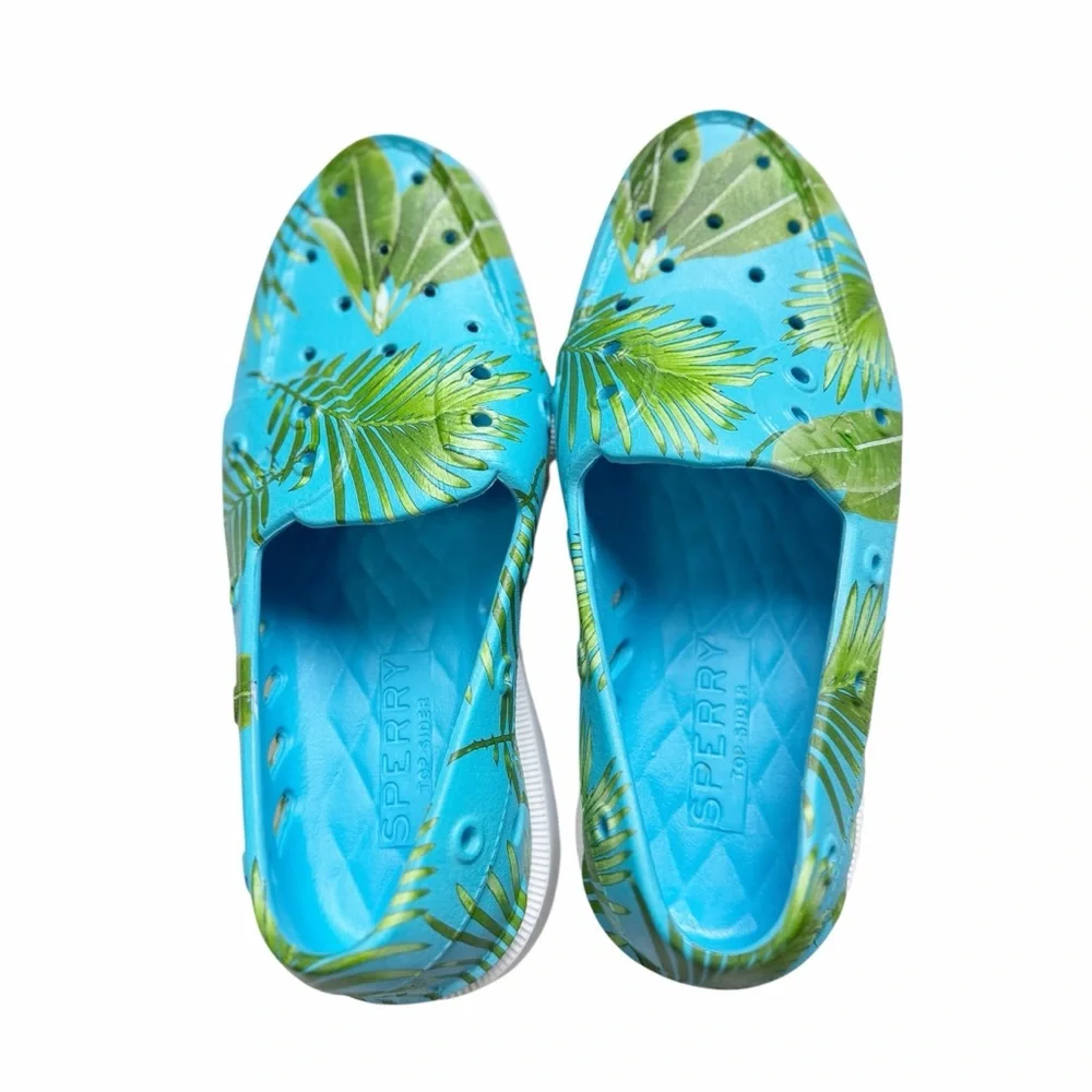 Sperry Float Shoes in‎ Palm Blue NWOB